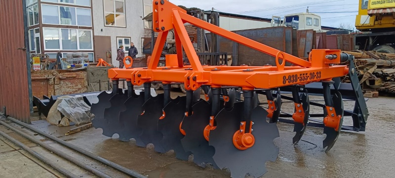 Борона дисковая навесная БДН 2,4х2Н с амортизаторами катка, 14 рабочих органов купить в Астрахани  – «БДН-АгроКубань», 3