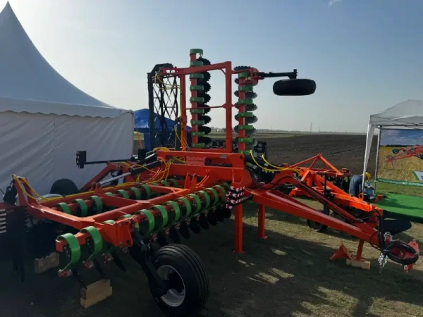 Лущильник мульчировщик дисковый прицепной «АВРОРА» ЛД-6Б, 48 рабочих органов купить в Астрахани  – «БДН-АгроКубань», 3