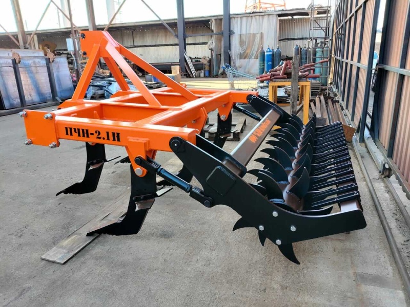 Плуг чизельный навесной ПЧН-2,1Н с зубчатым катком купить в Астрахани  – «БДН-АгроКубань», 4