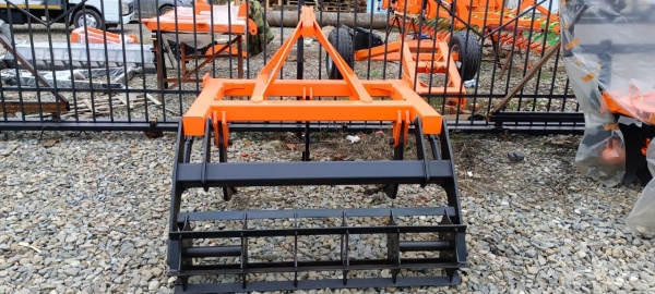 Плуг чизельный ПЧН 1,6 с планчатым катком купить в Астрахани  – «БДН-АгроКубань», 2