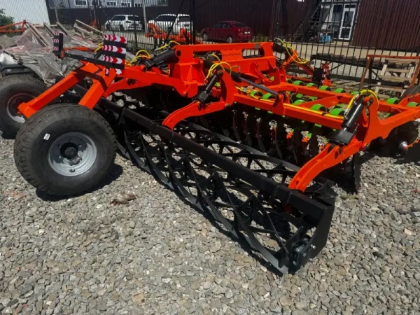 Лущильник мульчировщик дисковый прицепной «АВРОРА» ЛД-6Б, 48 рабочих органов купить в Астрахани  – «БДН-АгроКубань», 2