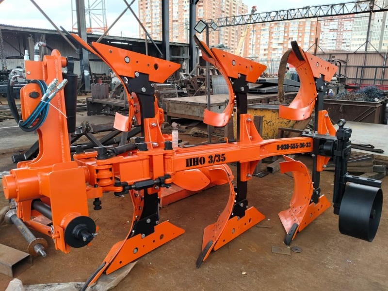 Плуг навесной оборотный 3/35 купить в Астрахани  – «БДН-АгроКубань», 2