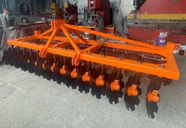 Борона дисковая навесная БДН 4х2Н, 26 рабочих органов купить в Астрахани  – «БДН-АгроКубань», 3