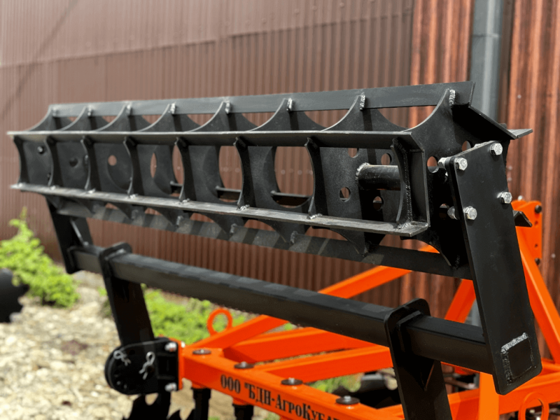 Борона дисковая навесная БДН 2,4х2Н, 14 рабочих органов купить в Астрахани  – «БДН-АгроКубань», 6