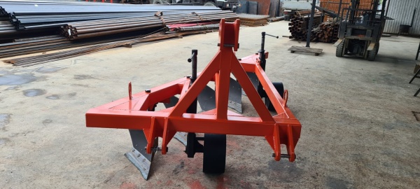 Плуг отвальный ПЛН 5-35 (5 корпусов) купить в Астрахани  – «БДН-АгроКубань», 3