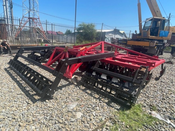 Борона дисковая прицепная БДН 6х4П цельнорамная, 56 рабочих органа купить в Астрахани  – «БДН-АгроКубань», 2